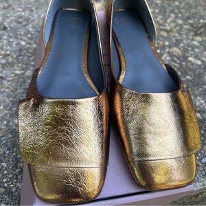 Franco Sarto A-Tracey flats in Bronze Size 9